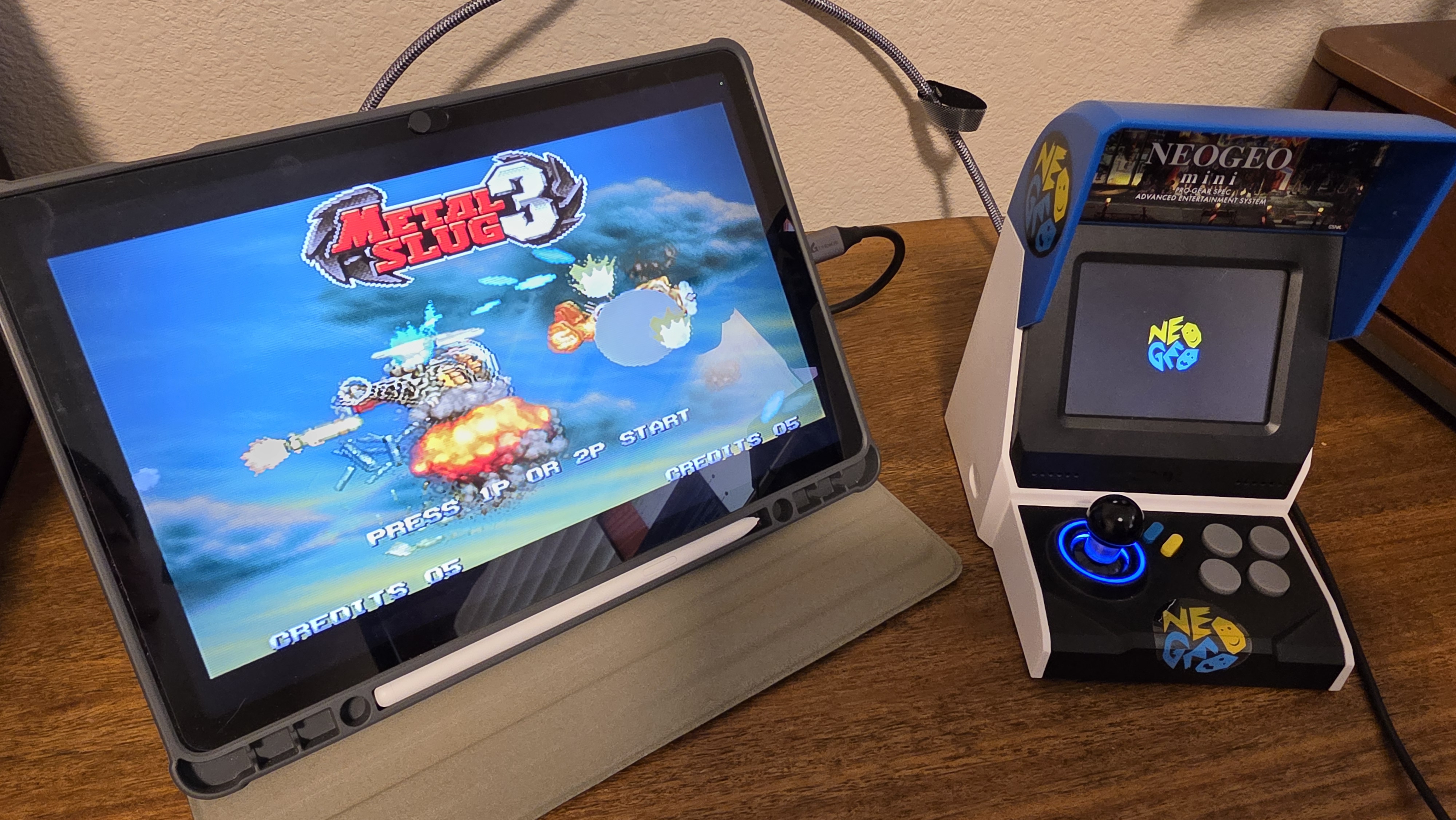 Android tablet running HDMI Monitor with a Neo Geo Mini game in progress
